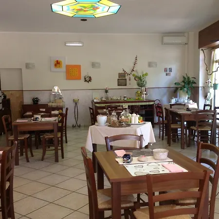 Giardino Hotel 2*